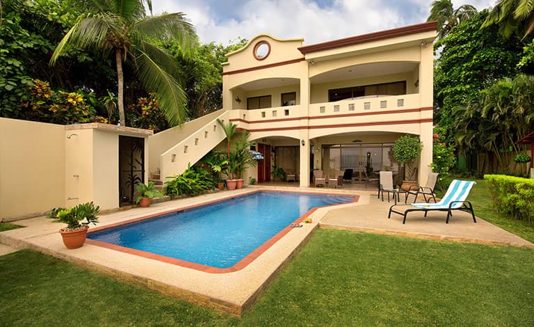 Costa Rica bachelor party pad