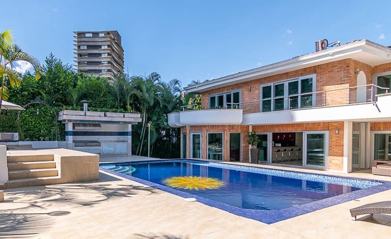 Mansion Rental in Medellin