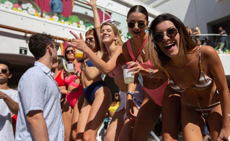 las vegas pool party packages