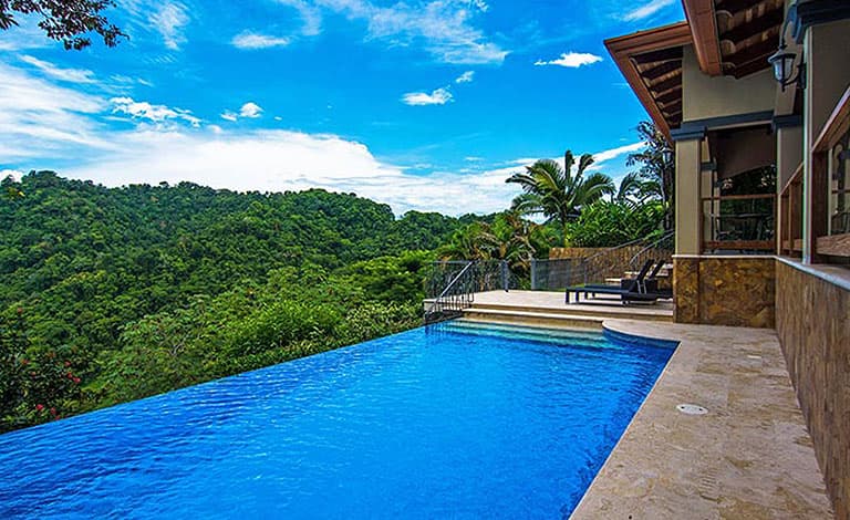 Costa Rica bachelor party pad