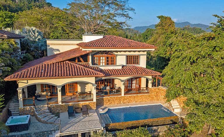 Luxury home rental in Costa Rica