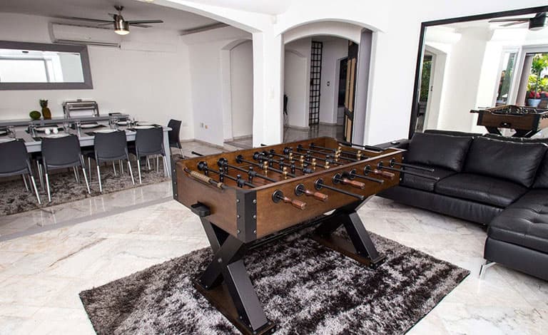 Cancun bachelor party rental